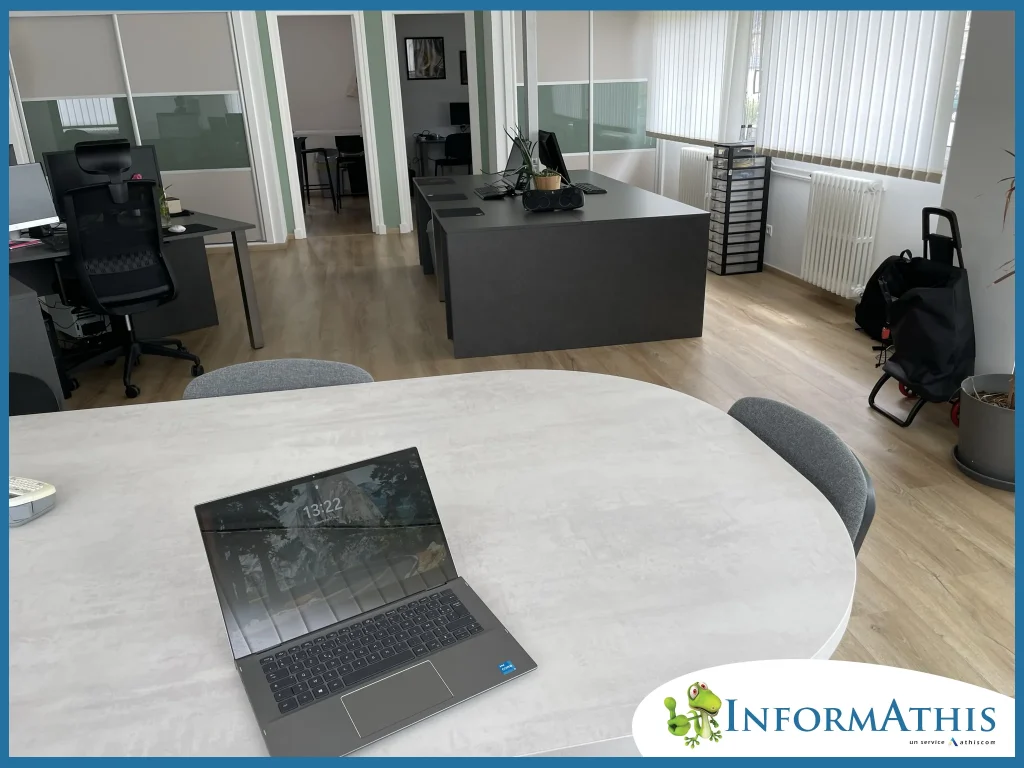 InformAthis informatique : dépannage, réparation, vente à Athis Val de Rouvre près de Flers et Condé en Normandie et spécialiste de l'assistance aux seniors